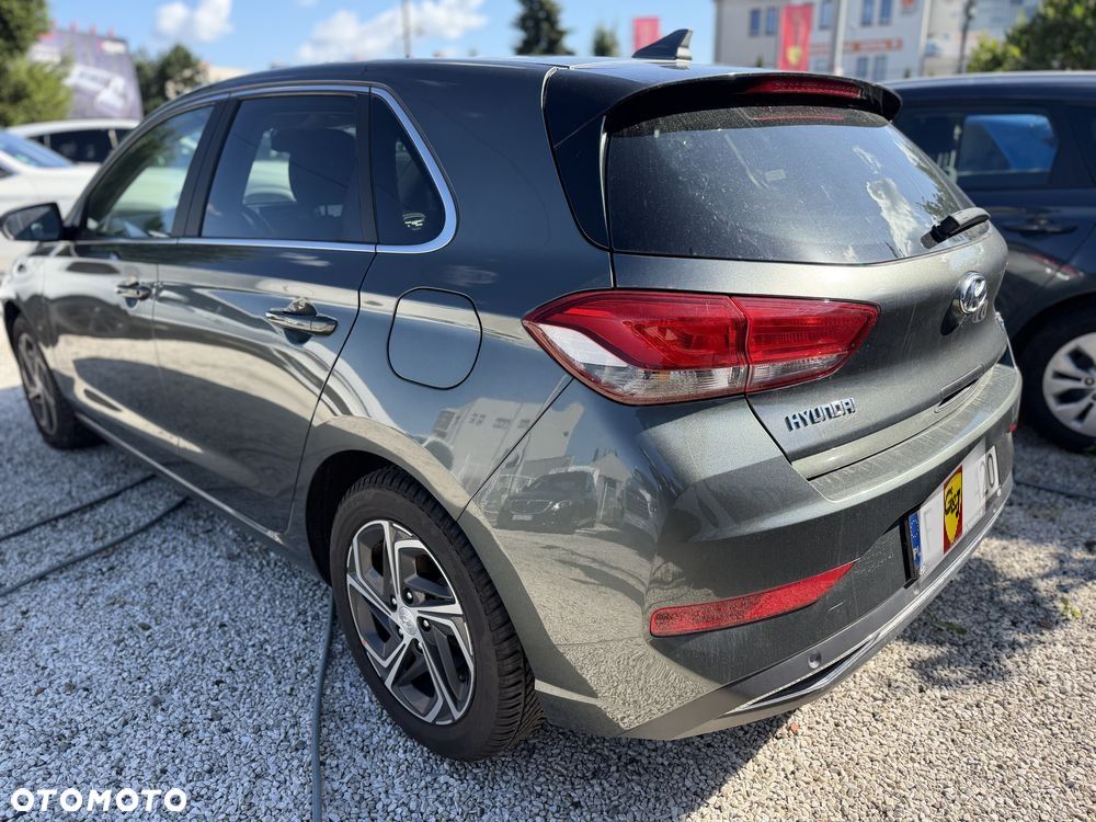 Hyundai i30 1.0 T-GDI Comfort DCT - 4