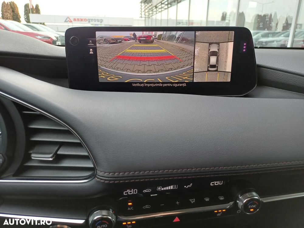 Mazda 3 e-Skyactiv G140 AT MHEV Exclusive-Line - 15