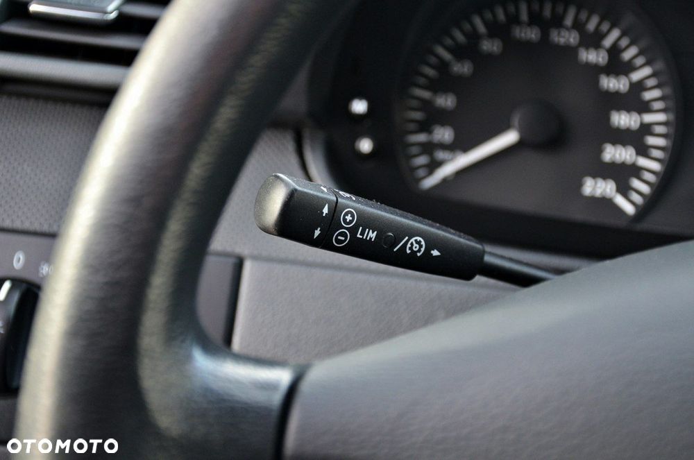 Mercedes-Benz Vito - 17