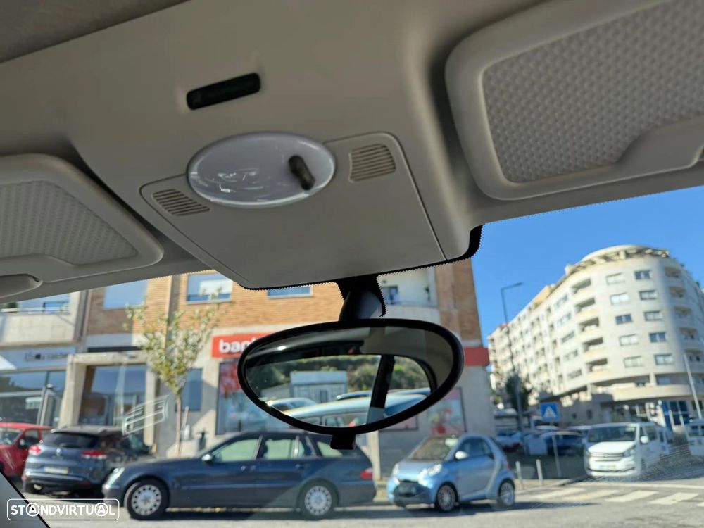 Smart ForTwo Coupé 1.0 mhd Pure 61 - 22