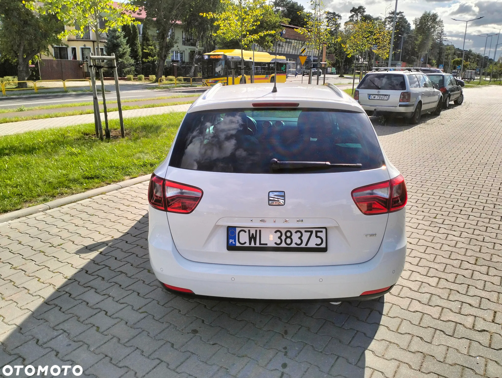 Seat Ibiza ST 1.2 TSI CONNECT - 12