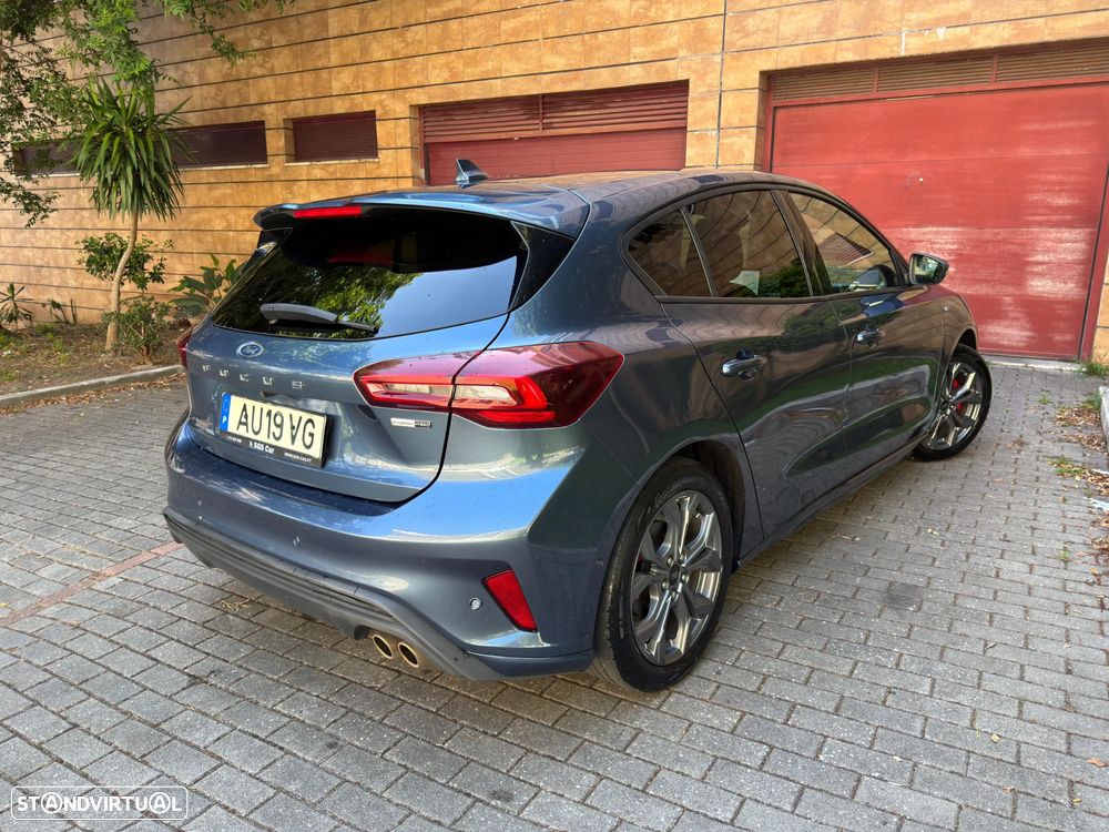 Ford Focus - 8