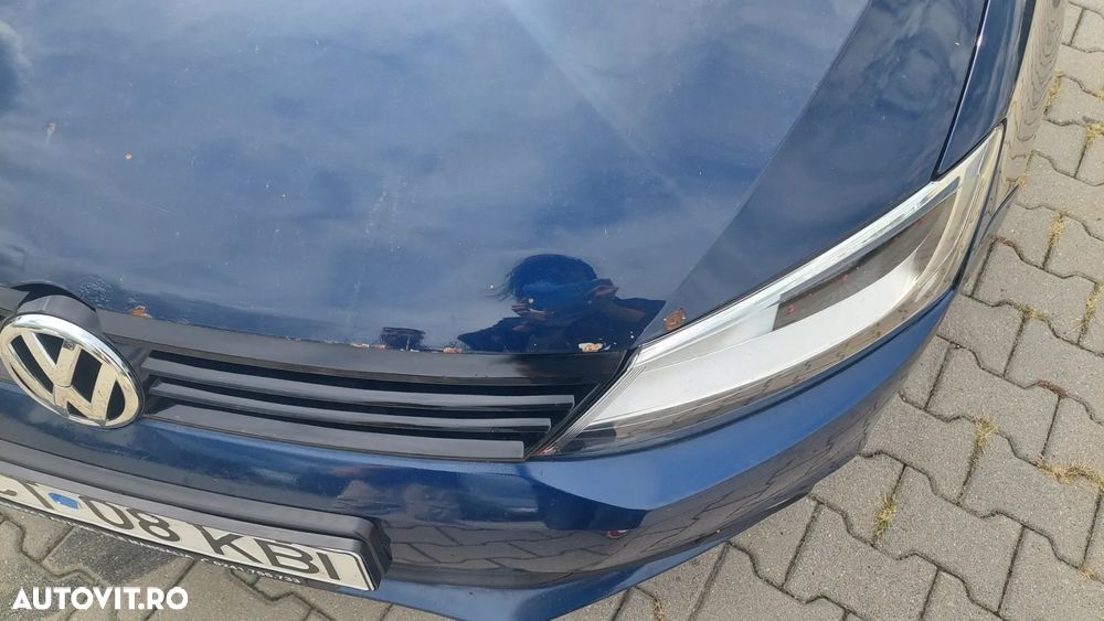 Volkswagen Jetta 1.6 TDI CR DPF Comfortline - 9