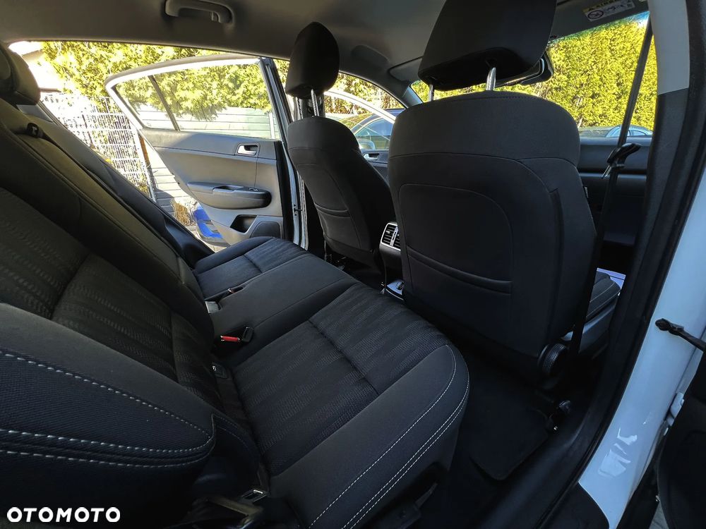 Kia Sportage 2,0 CRDI 2WD ISG Spirit - 18