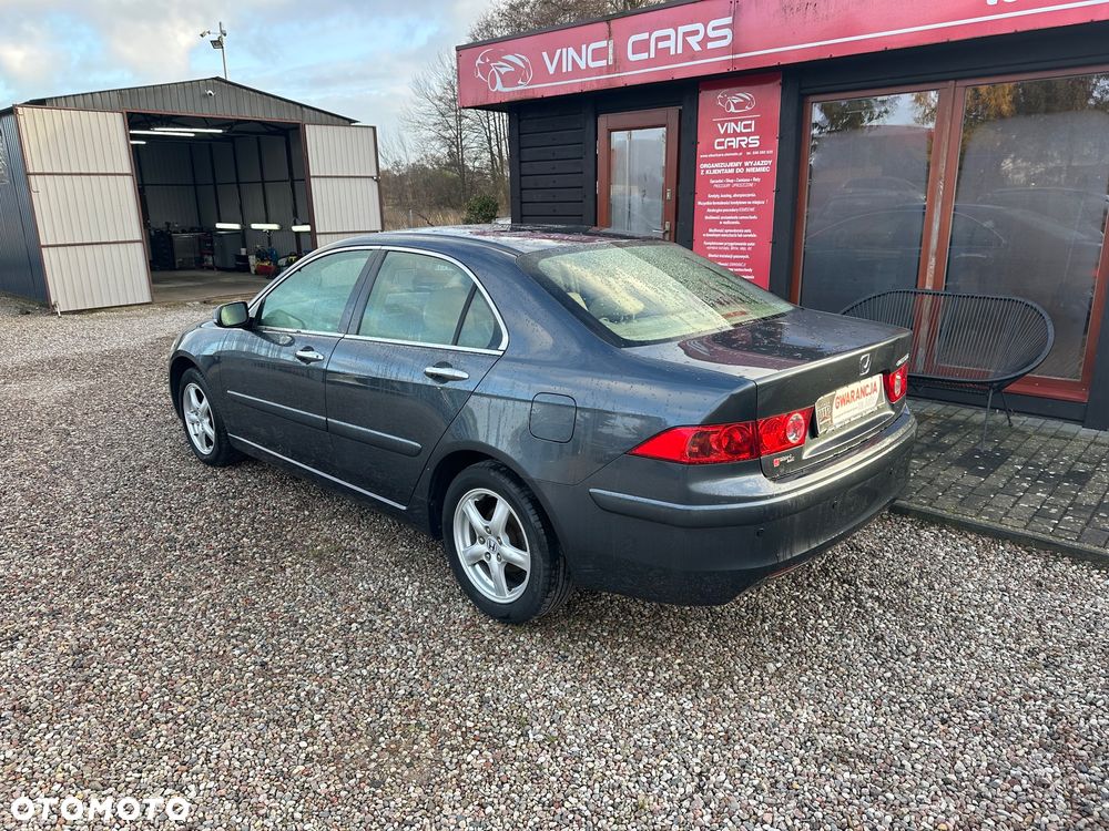 Honda Accord 2.0 i Executive - 8