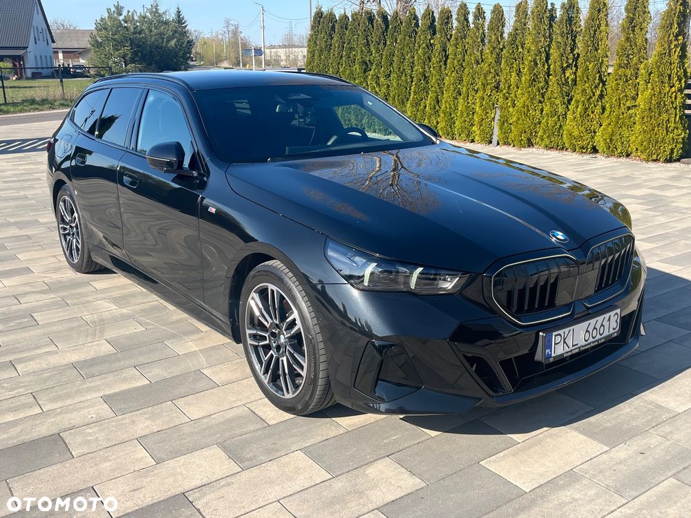 BMW Seria 5 520d xDrive mHEV M Sport - 2