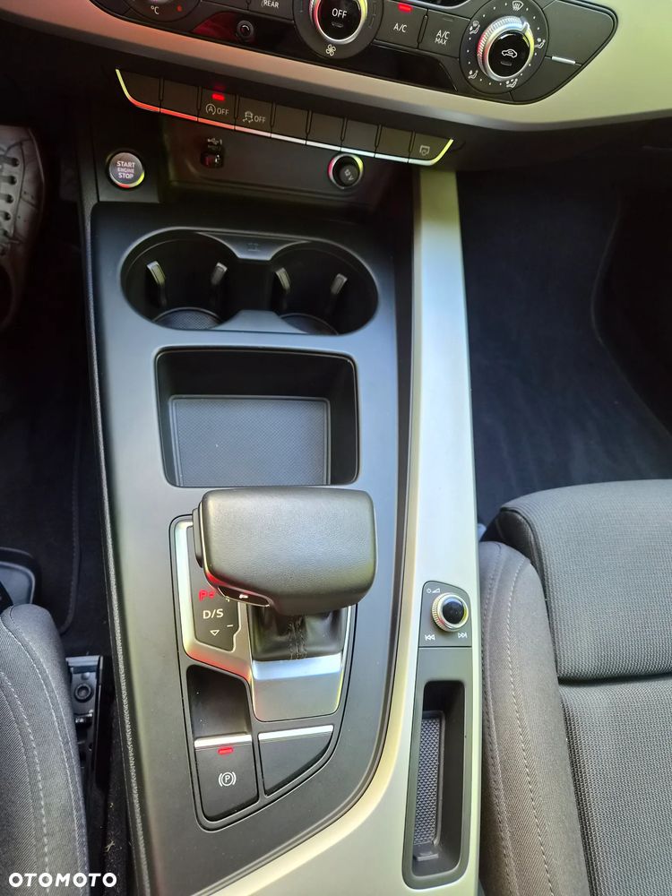 Audi A4 Limousine 35 TDI mHEV Advanced S tronic - 16