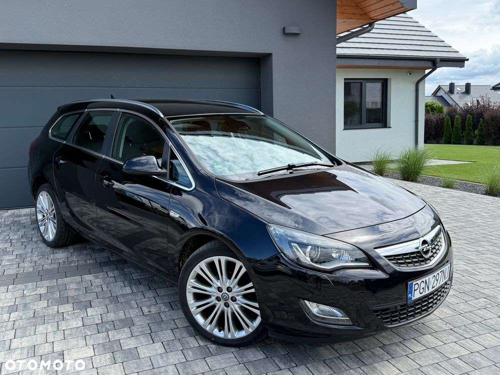 Opel Astra 1.4 Turbo Color Edition - 1