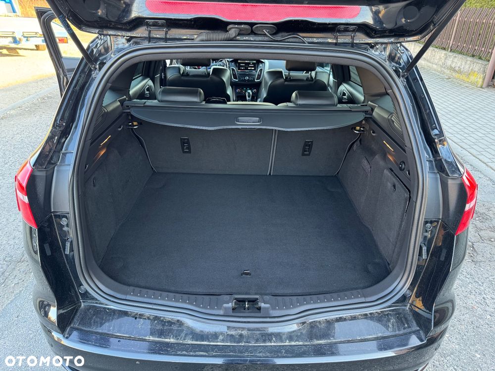 Ford Focus 2.0 TDCi ST PowerShift - 28