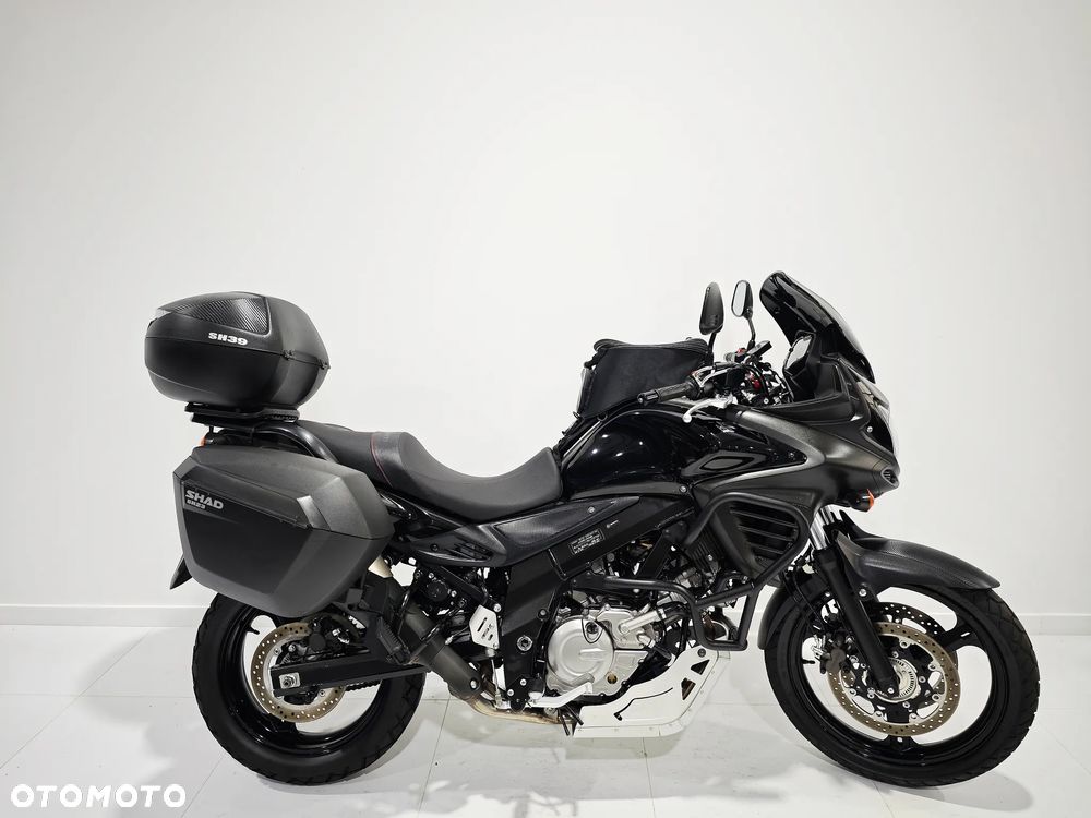 Suzuki V-STROM - 1