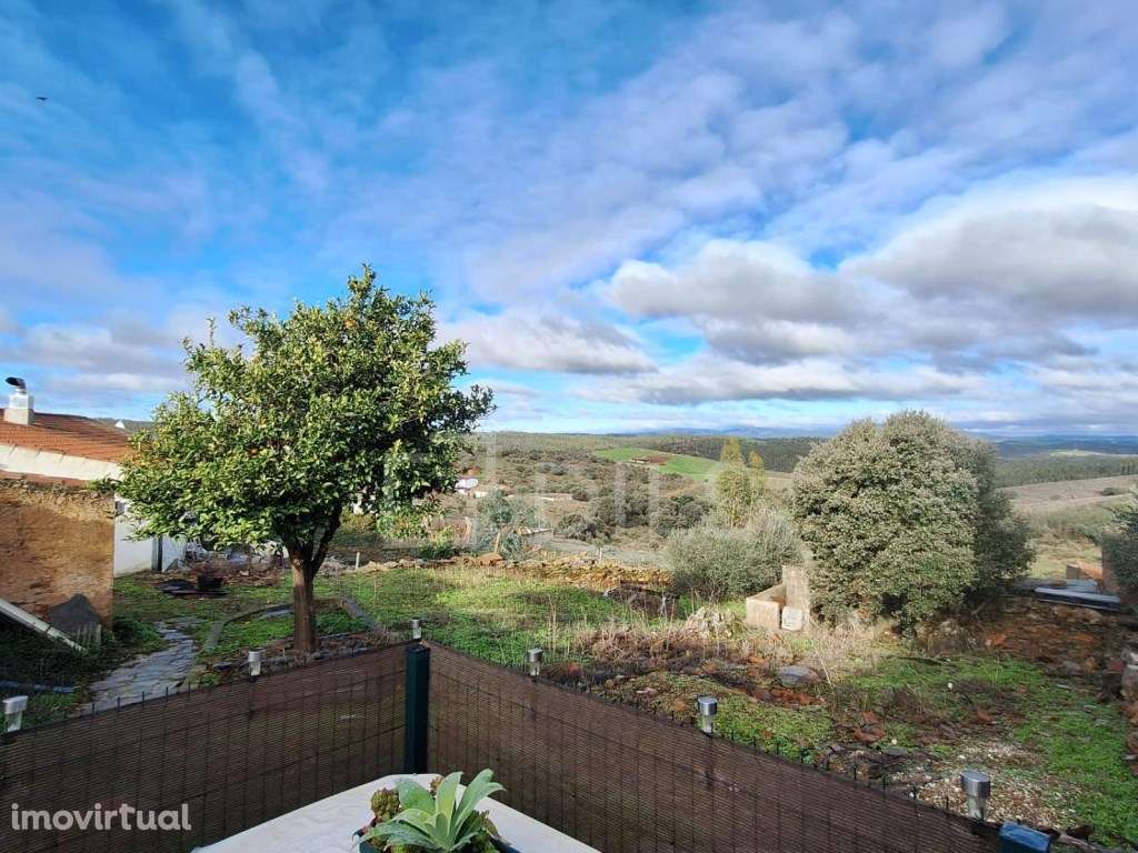 Casa tradicional Alentejana T2 recuperada - Grande imagem: 2/32