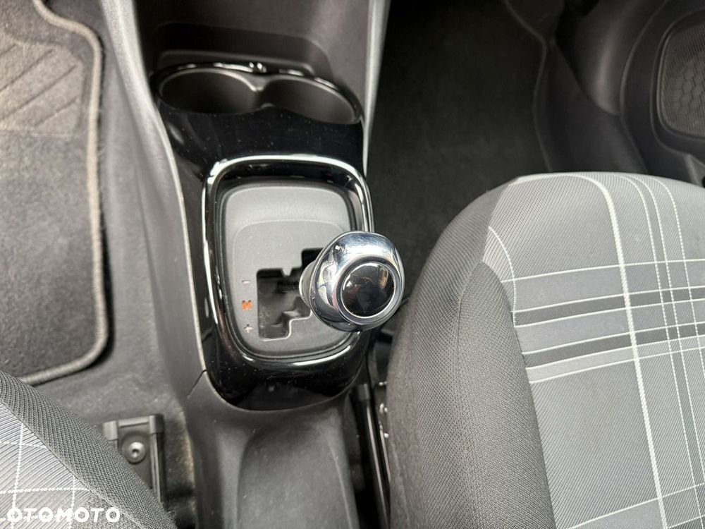 Peugeot 108 - 17
