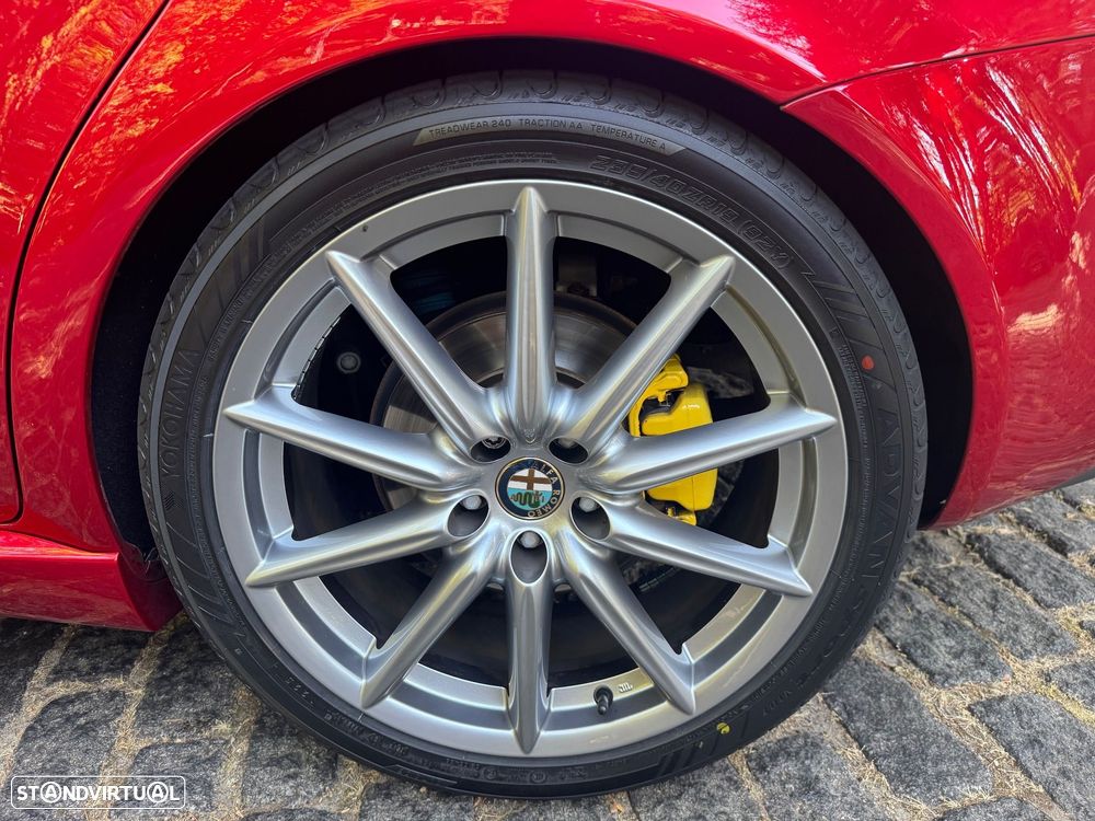 Alfa Romeo 159 2.4 JTDM 20V 4x4 TI - 12