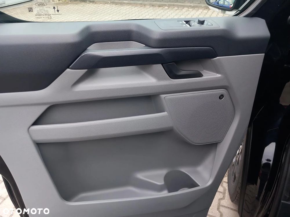 Ford Transit Custom - 10