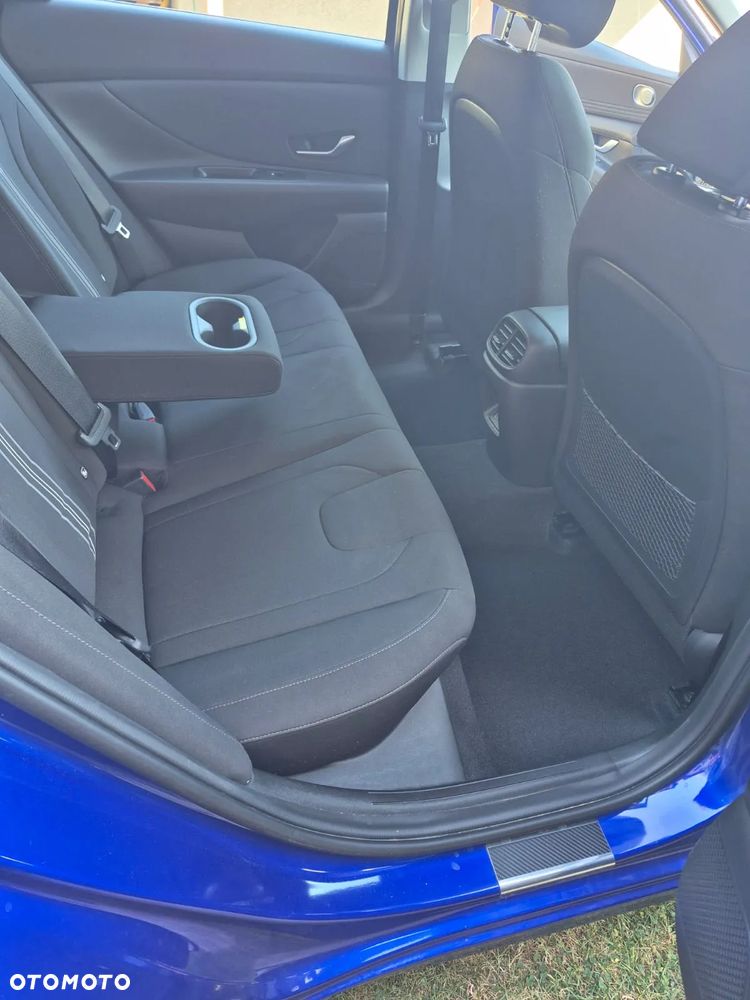 Hyundai Elantra 1.6 Smart - 6