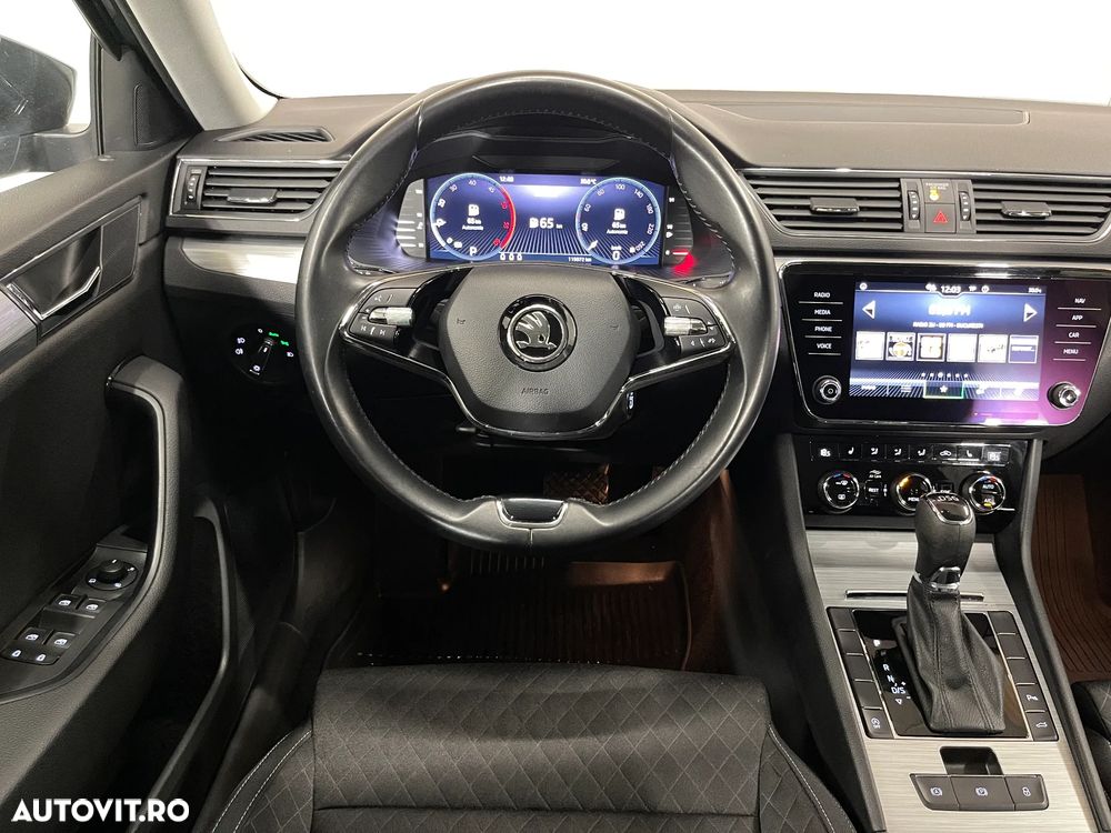 Skoda Superb 2.0 TDI DSG Ambition - 7