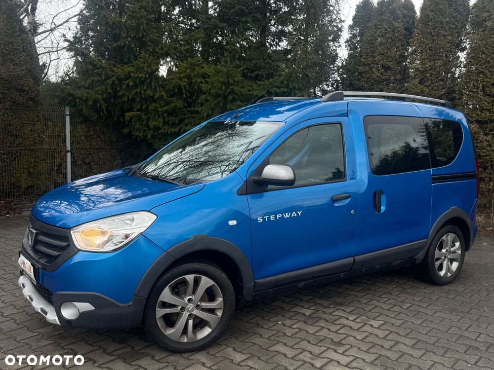 Dacia Dokker TCe 115 Stepway Celebration - 2