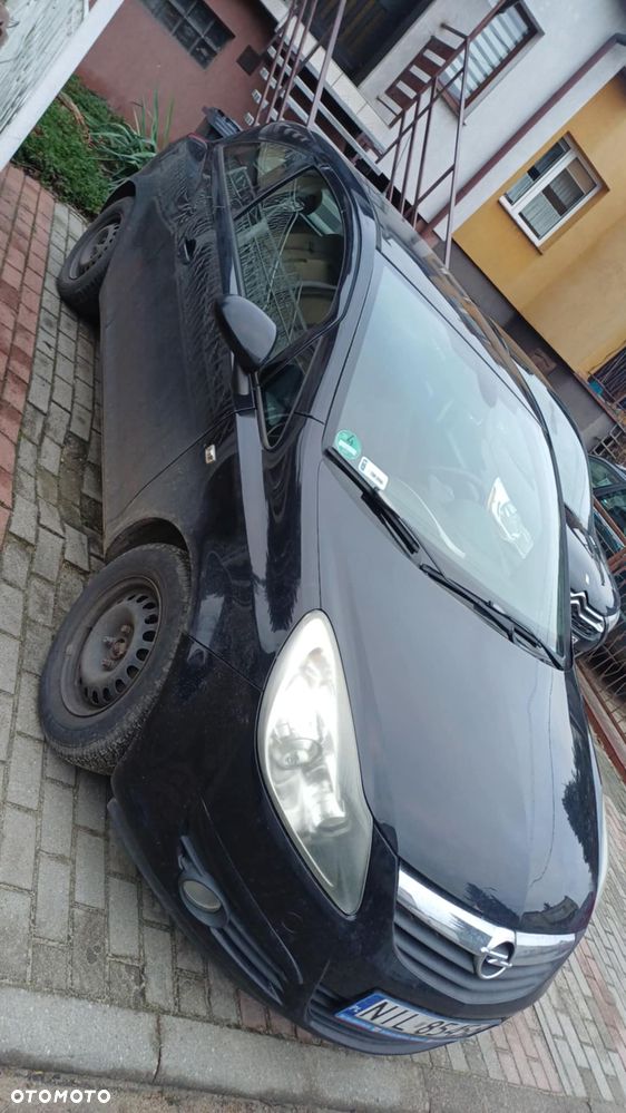 Opel Corsa 1.4 16V Innovation - 8