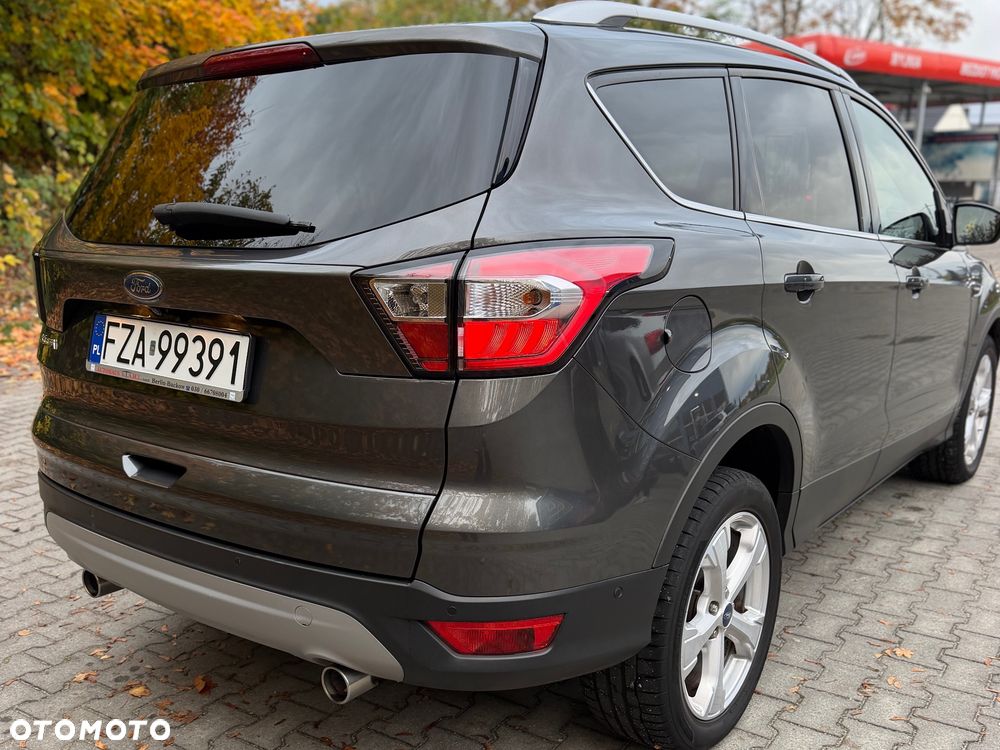 Ford Kuga - 9