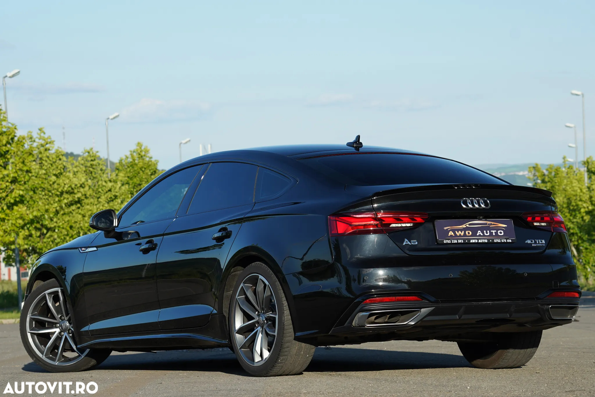 Audi A5 Sportback 40 TDI quattro S tronic S line - 4