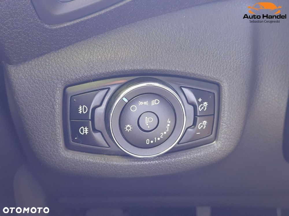 Ford Tourneo Connect - 17