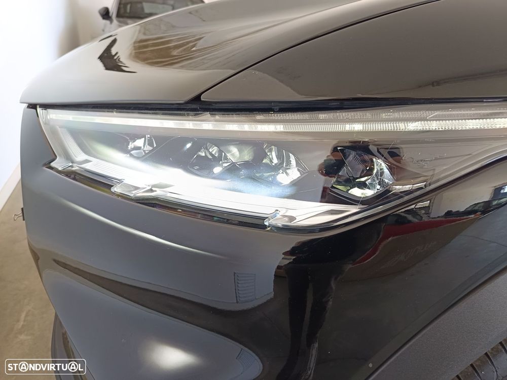 Ford Mustang Mach-E Standard - 10