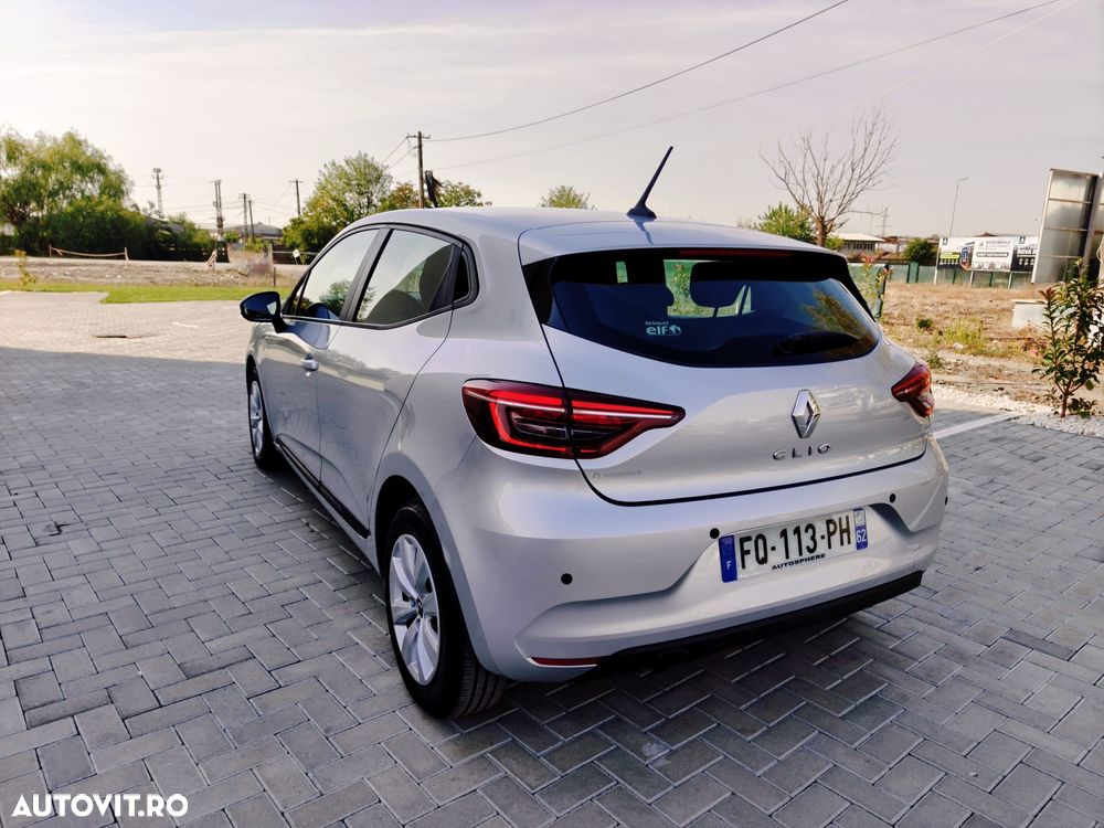 Renault Clio - 5