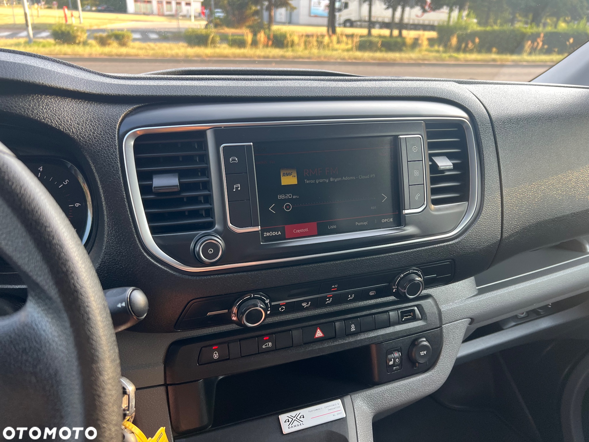 Citroën JUMPY 2,0 HDI 122KM DANGEL 4X4 NISKI PRZEBIEG 124.000KM - 35