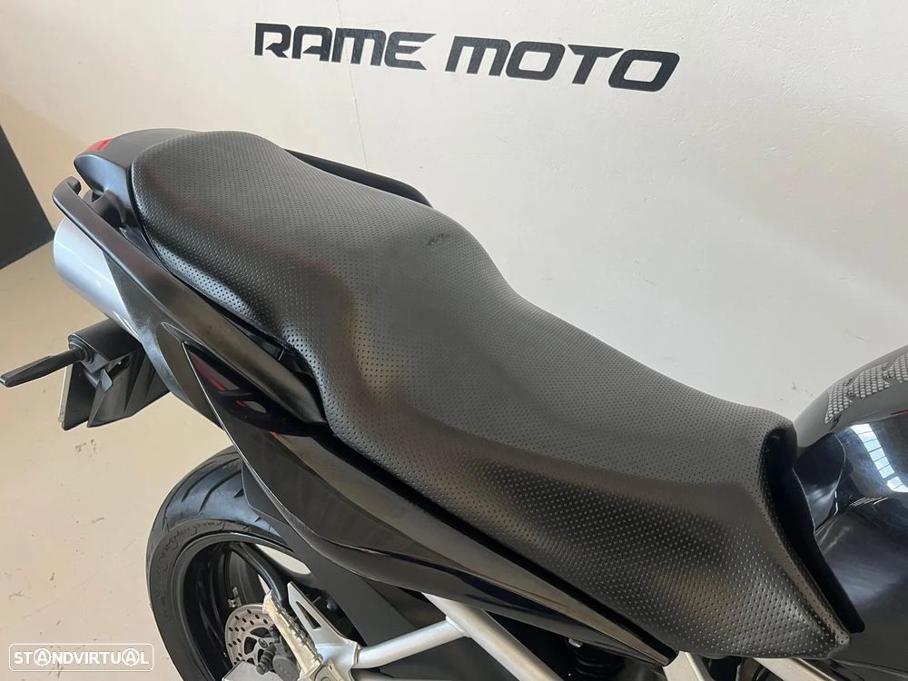 Yamaha FZ 6N - 13