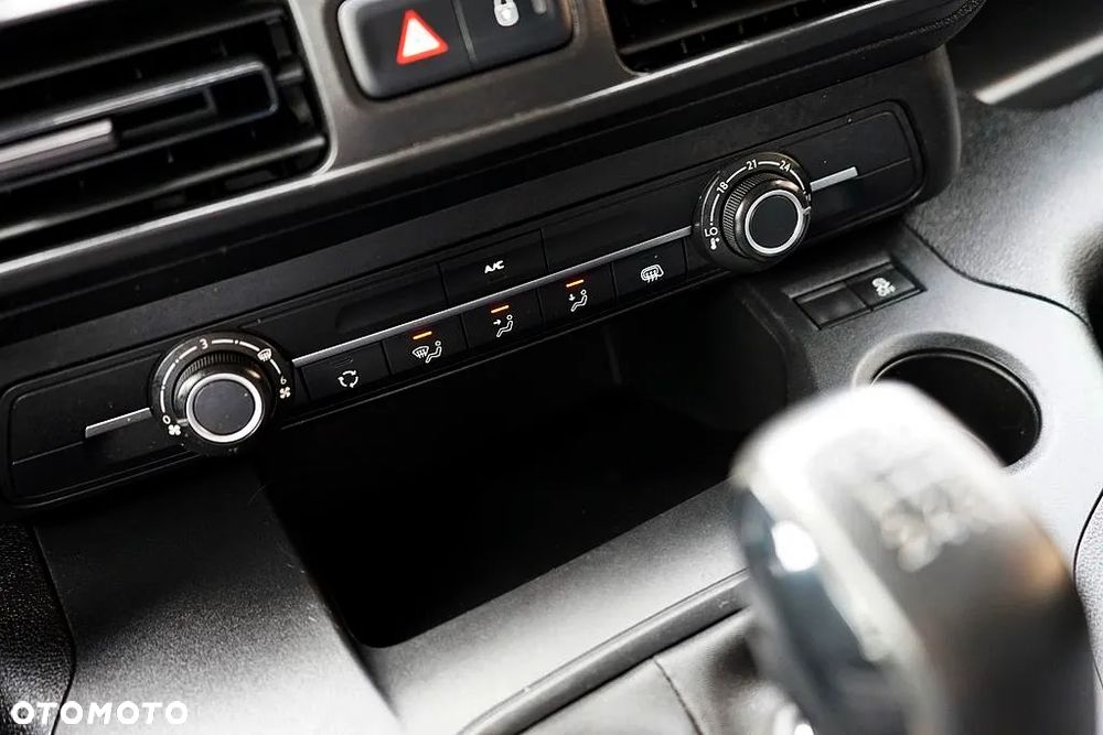 Opel Combo - 22