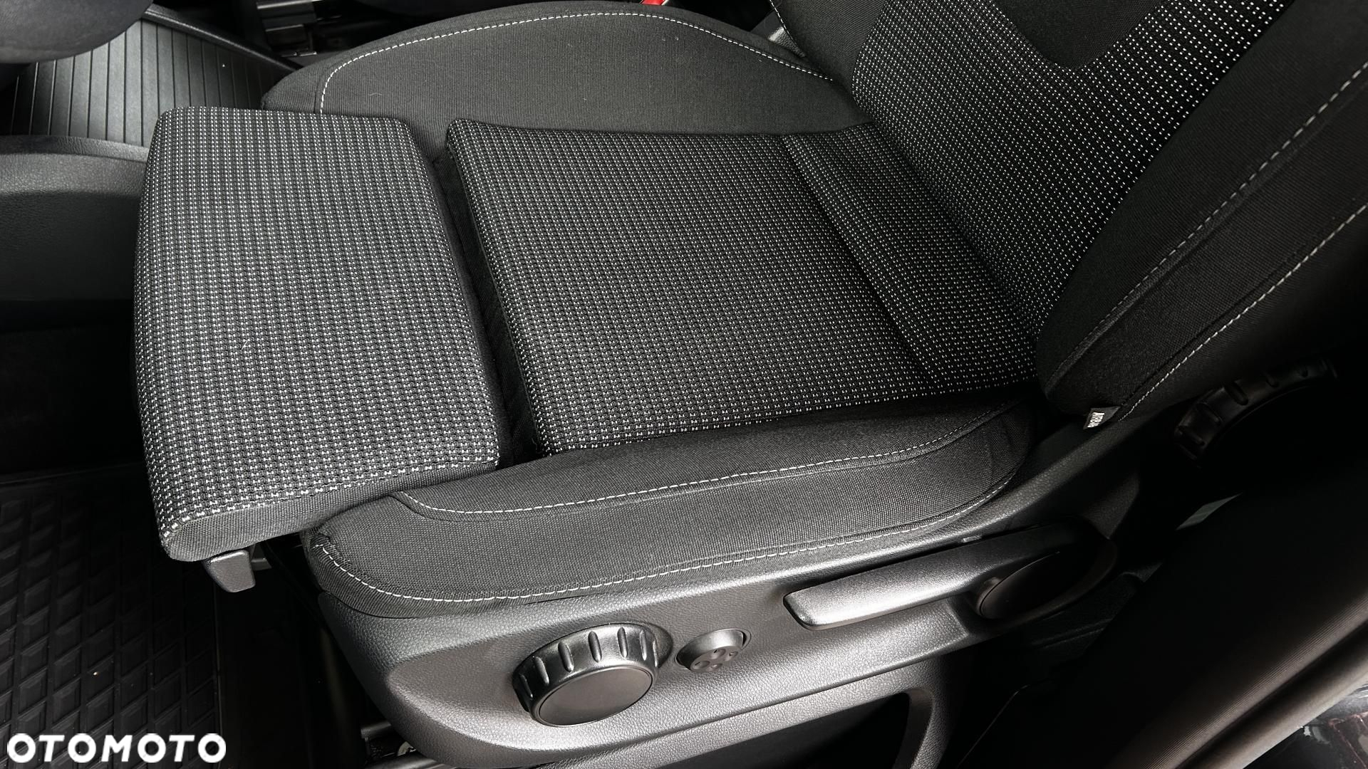 Mercedes-Benz Klasa V 250 d 4-Matic 9G-Tronic - 13