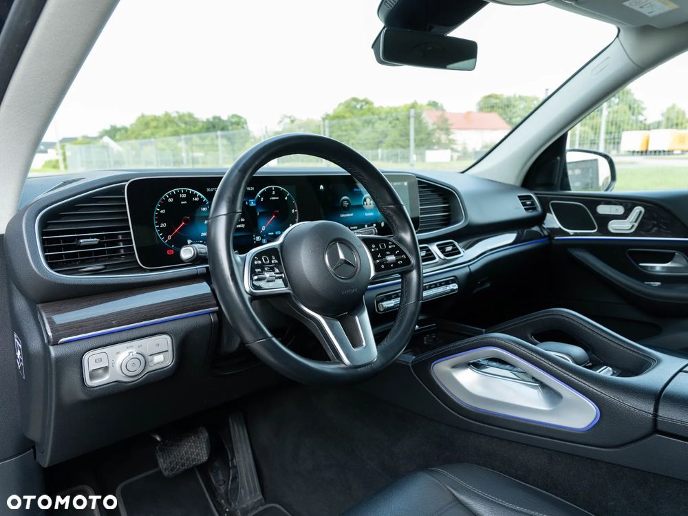 Mercedes-Benz GLE 300 d 4Matic 9G-TRONIC AMG Line - 17