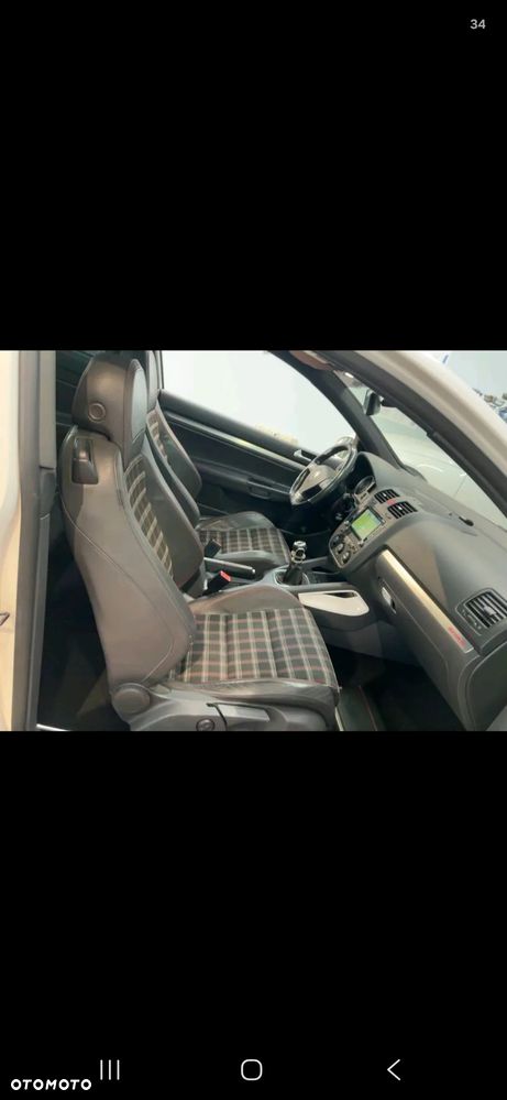 Volkswagen Golf 2.0 GTI DSG Edition 30 - 2
