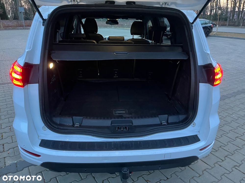 Ford S-Max 2.0 TDCi ST-Line PowerShift - 35