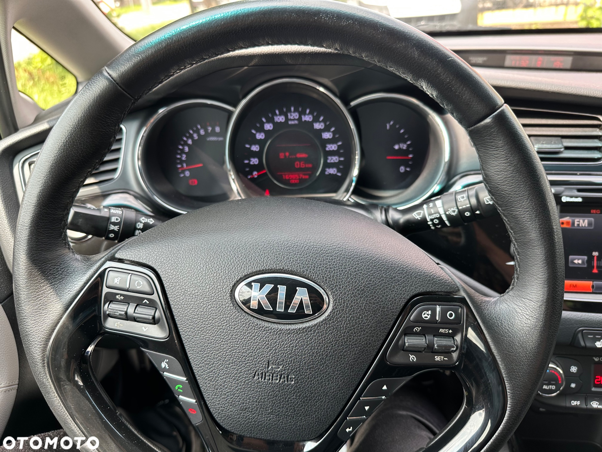 Kia Ceed Cee'd 1.6 GDI XL - 24