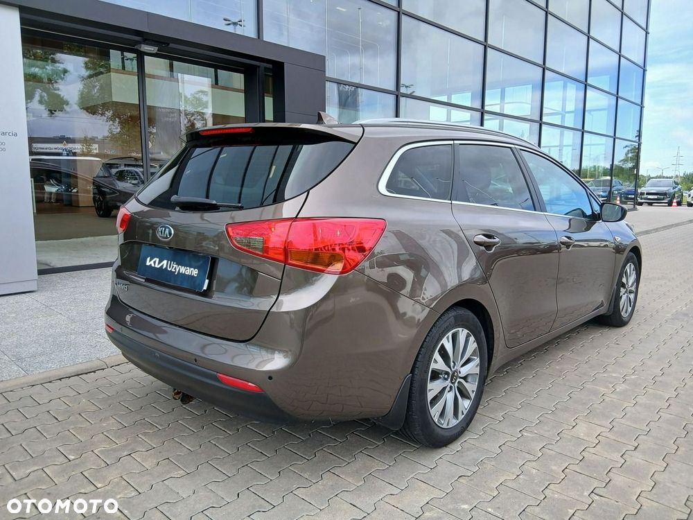 Kia Ceed 1.6 GDI Smart Plus - 13