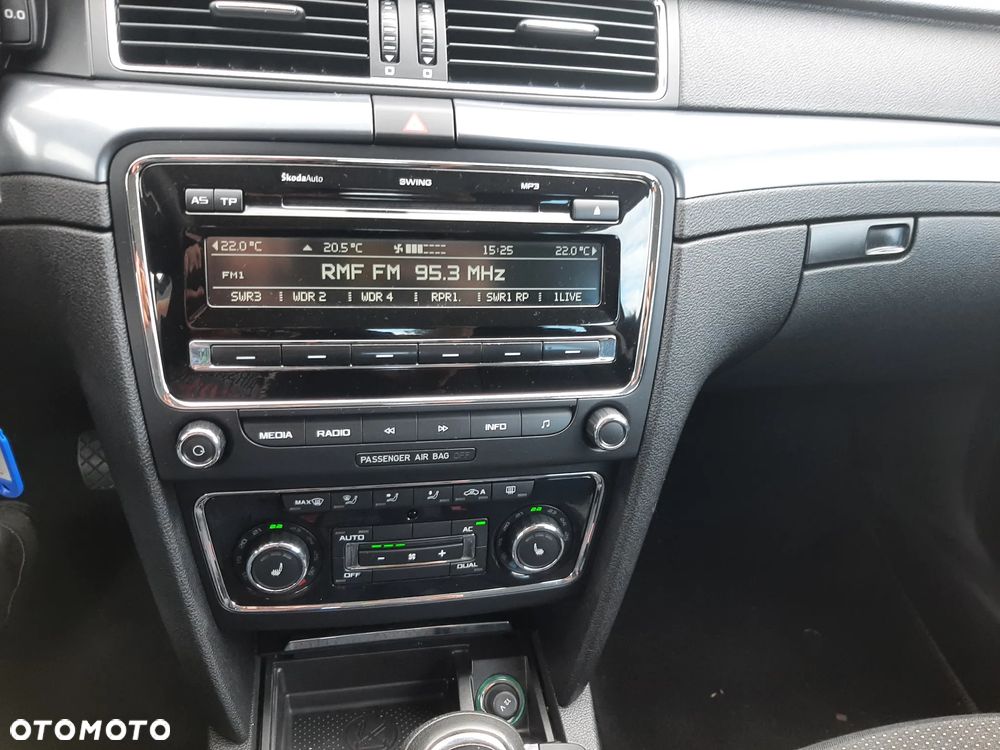 Skoda Superb 2.0 TDI Comfort - 9