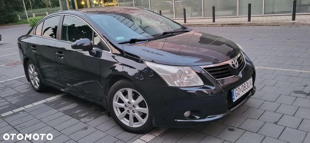 Toyota Avensis 1.8 Luna MS - 1