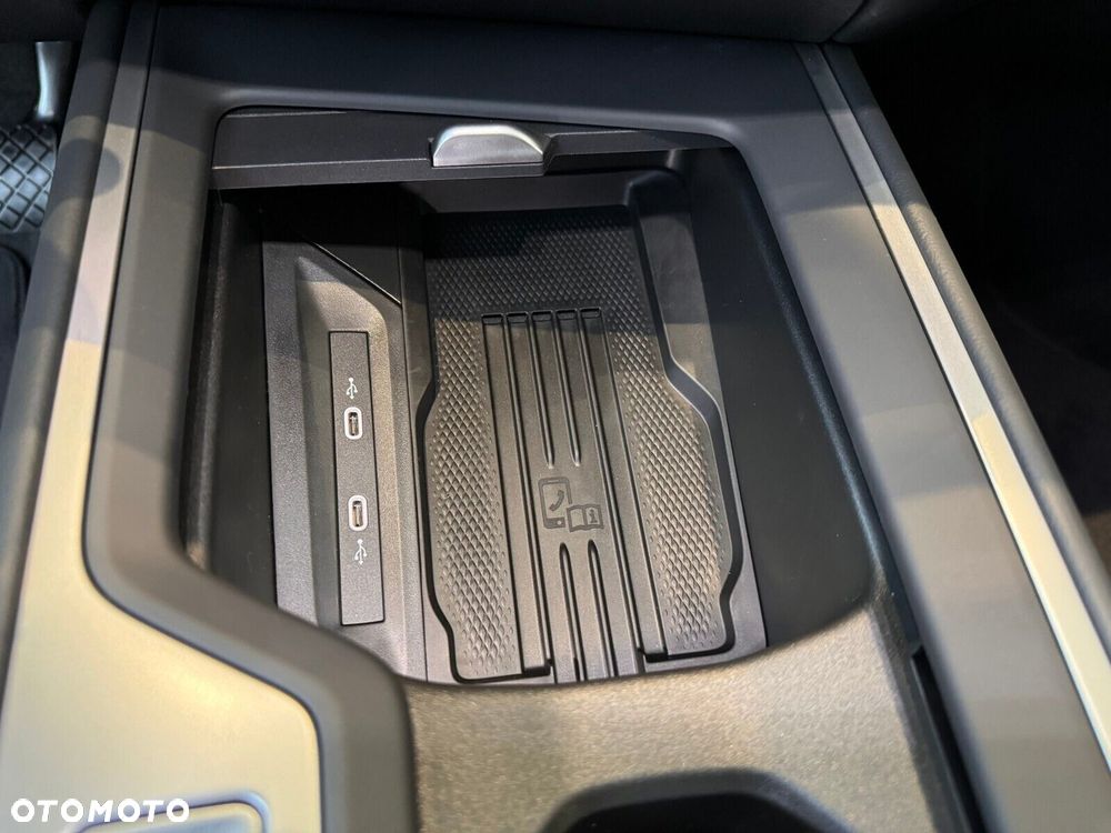 Volkswagen Passat - 17