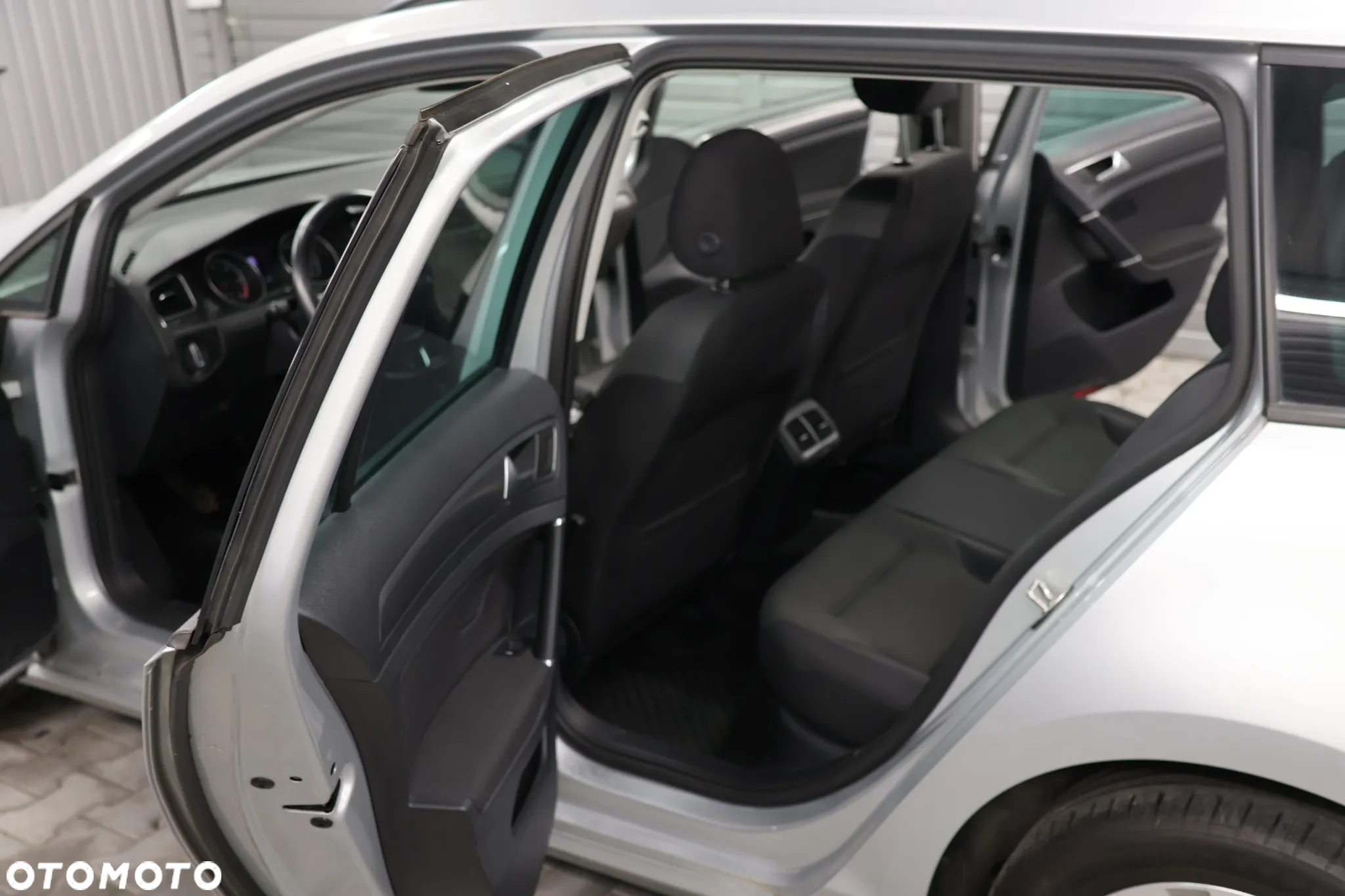 Volkswagen Golf VII 2.0 TDI BMT Comfortline - 8