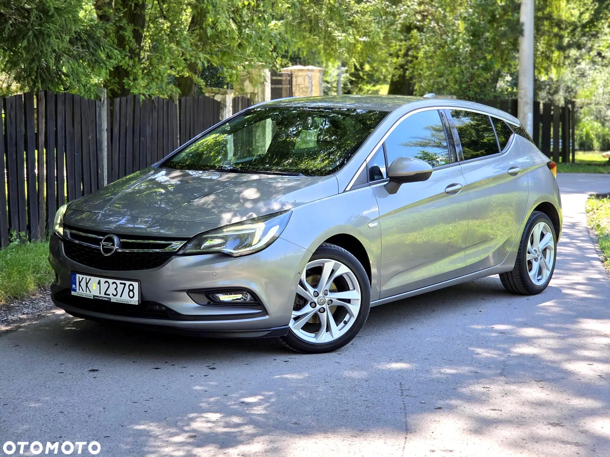 Opel Astra V 1.4 T Elite - 21