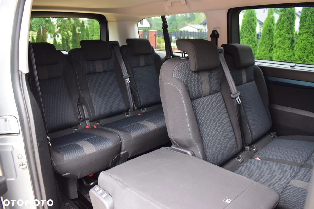 Peugeot Traveller 2.0 BlueHDi Long Active - 14