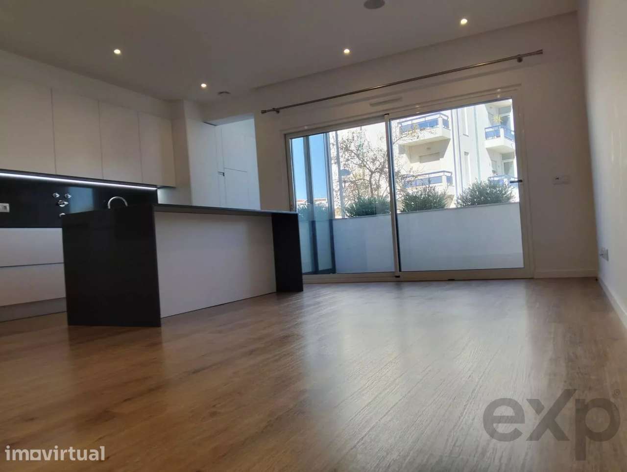 Apartamento T2 Semi-Novo em São Brás de Alportel – Faro – Algarve - Grande imagem: 2/48