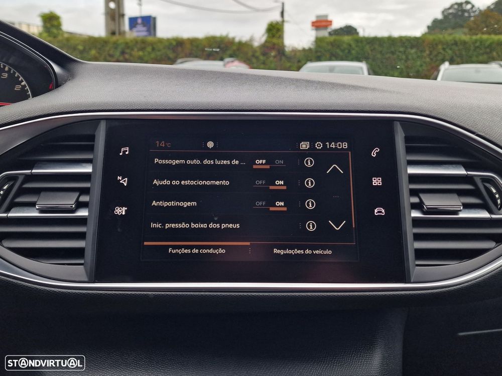 Peugeot 308 1.2 PureTech GT Line - 35