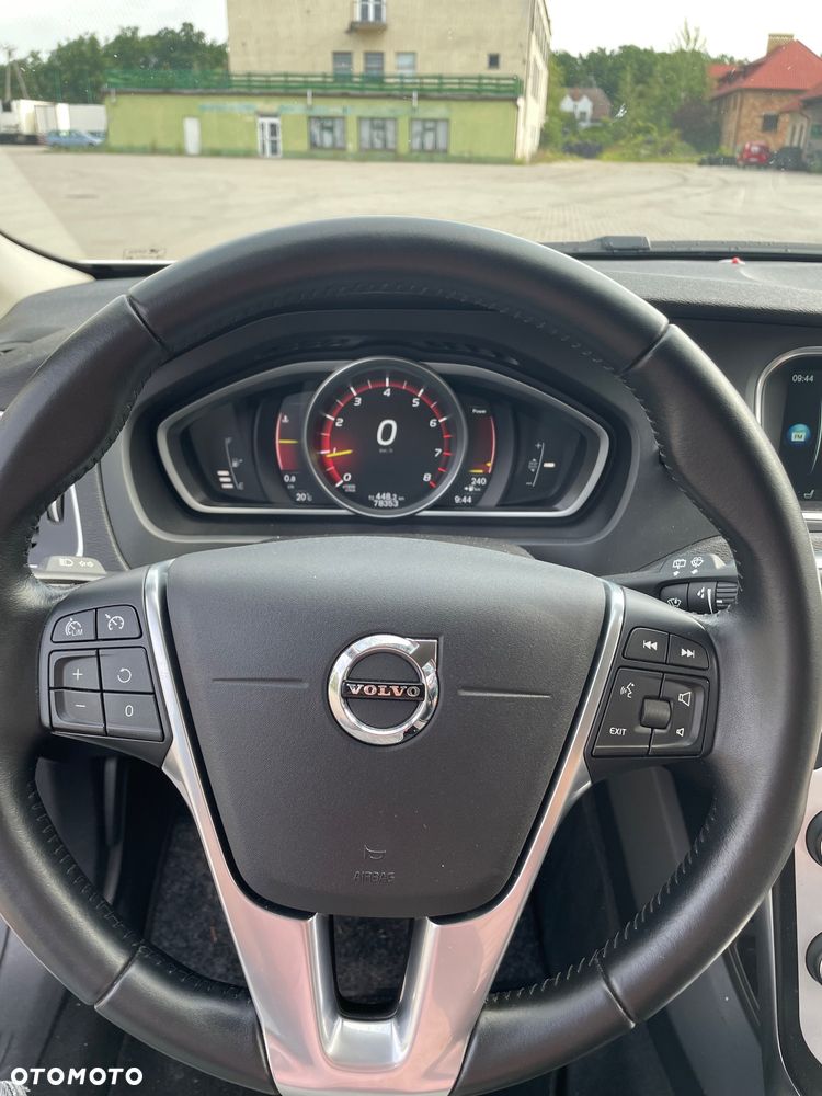 Volvo V40 T3 Drive-E Ocean Race - 16