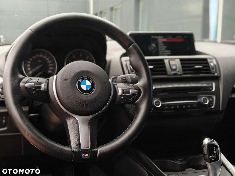 BMW Seria 1 116d Sport Line - 8