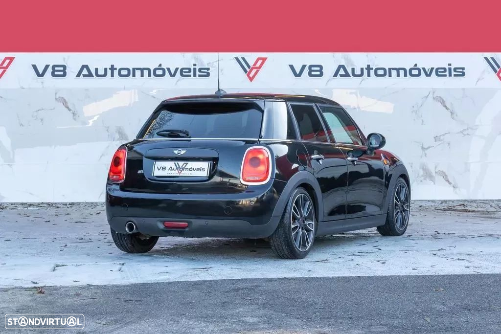 MINI 5 Portas One D - 3