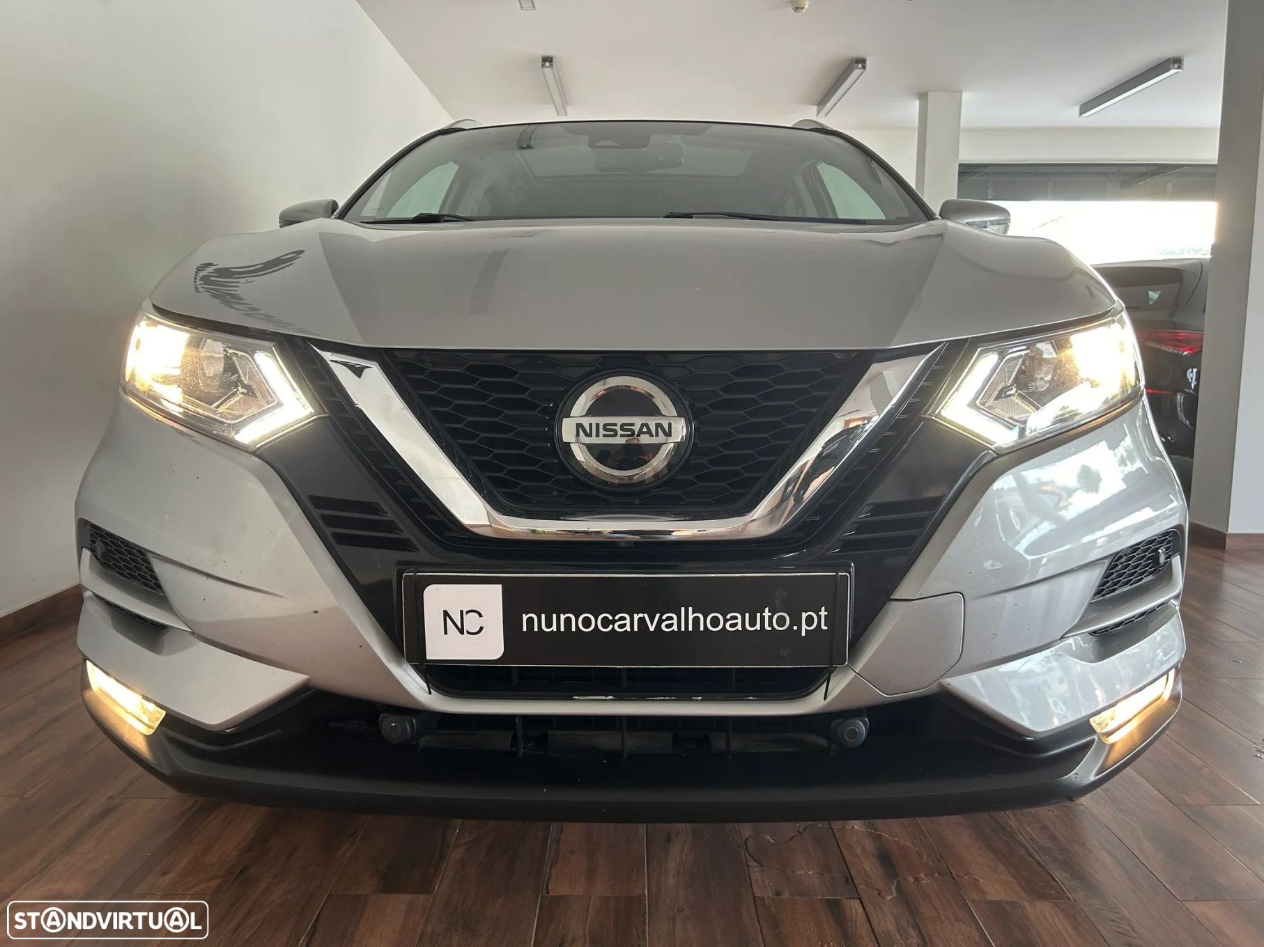 Nissan Qashqai 1.5 dCi N-Connecta J18 - 32