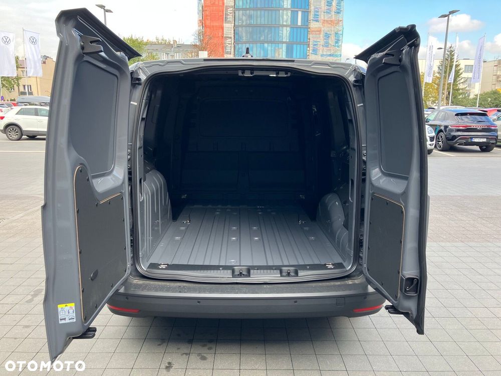 Volkswagen Caddy Volkswagen Caddy silnik: 1,5 l TSI EU6 116 KM / skrzynia biegów: manualna 6-biegowa rozstaw osi: 2970 mm - 11