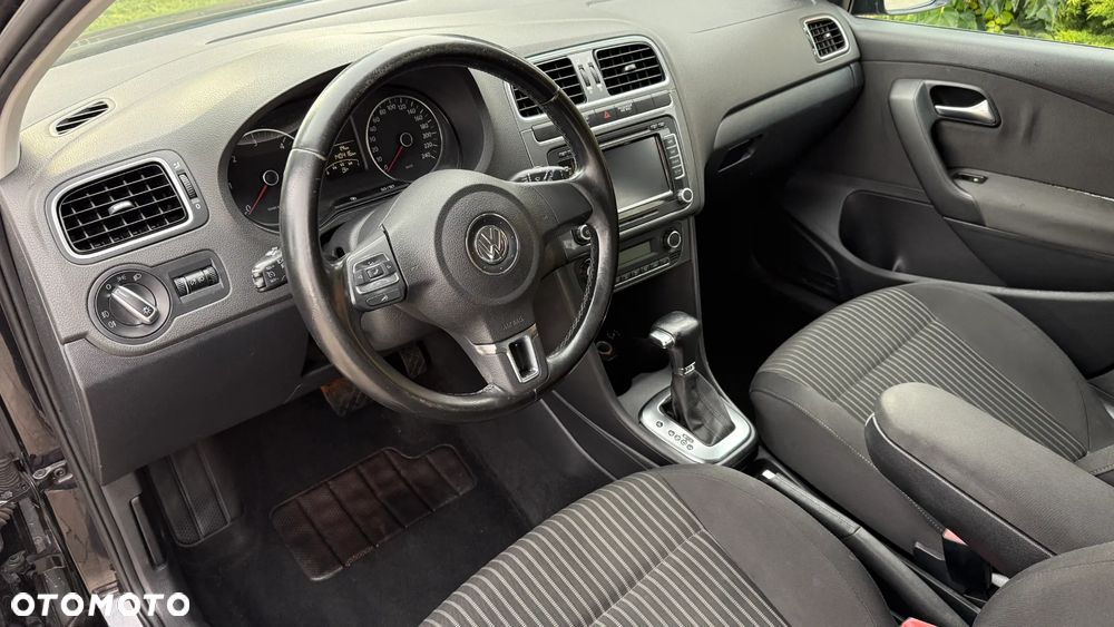 Volkswagen Polo - 13